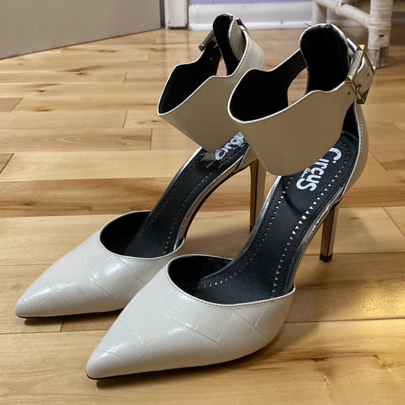 Circus Sam Edelman Heels in White size 7 - Picture 2 of 13